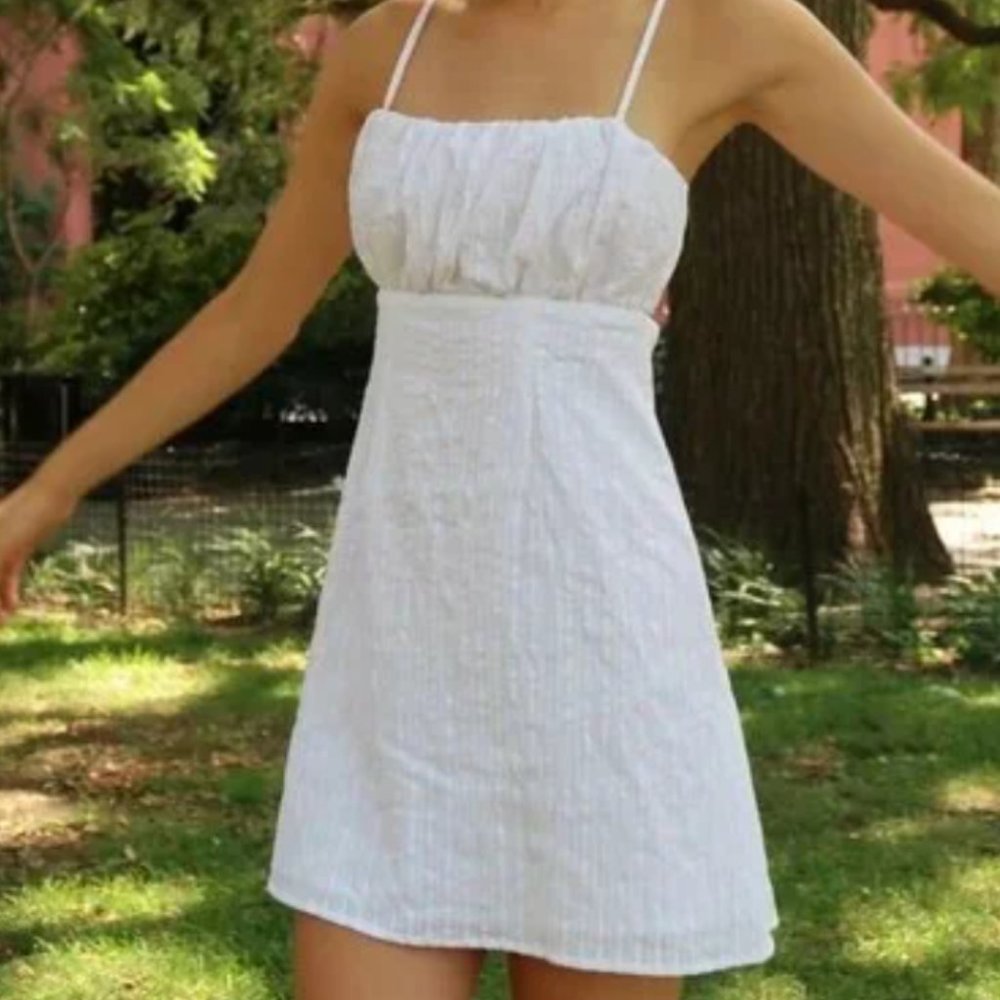 MinkPink Heart Strings White Linen Cotton Tie back mini sun dress
